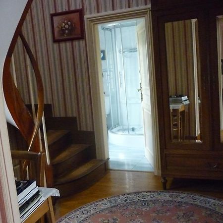 Chambres D'Hotes Le Jardin D'Alice Le Tilleul Exterior foto