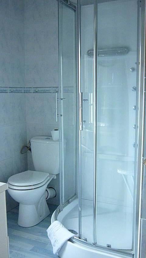 Chambres D'Hotes Le Jardin D'Alice Le Tilleul Exterior foto